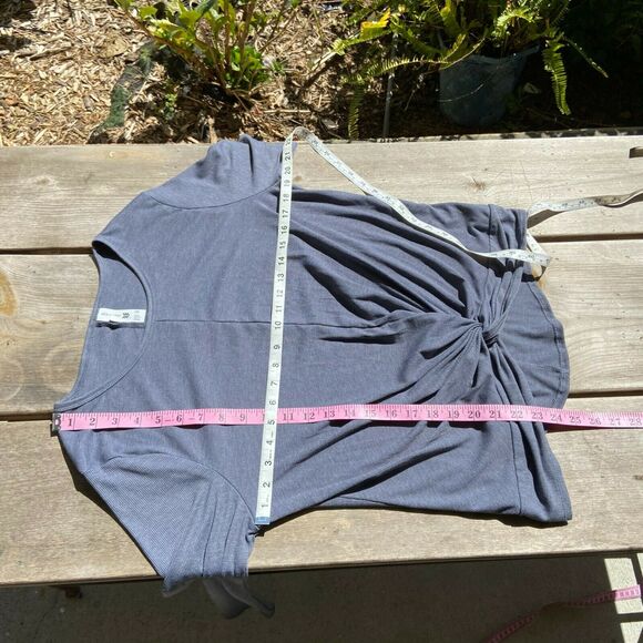 All in Motion Womens Top Size XXL Long Sleeve Twist Front T-Shirt Gray NEW - Picture 5 of 6